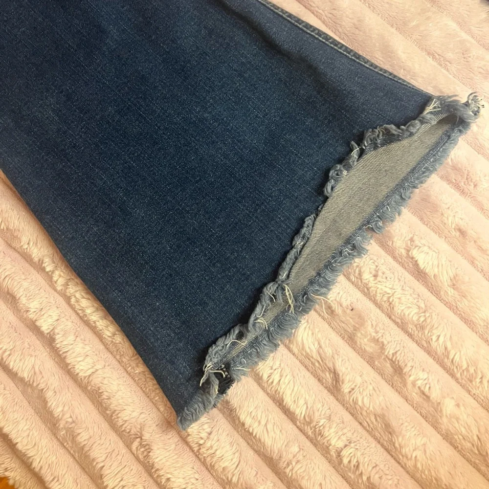 🛍️ Fashion Nova High-Rise Denim Flare Jeans | Size 7 | EUC | Retro Boho Vibes ☀️ - Picture 8 of 11